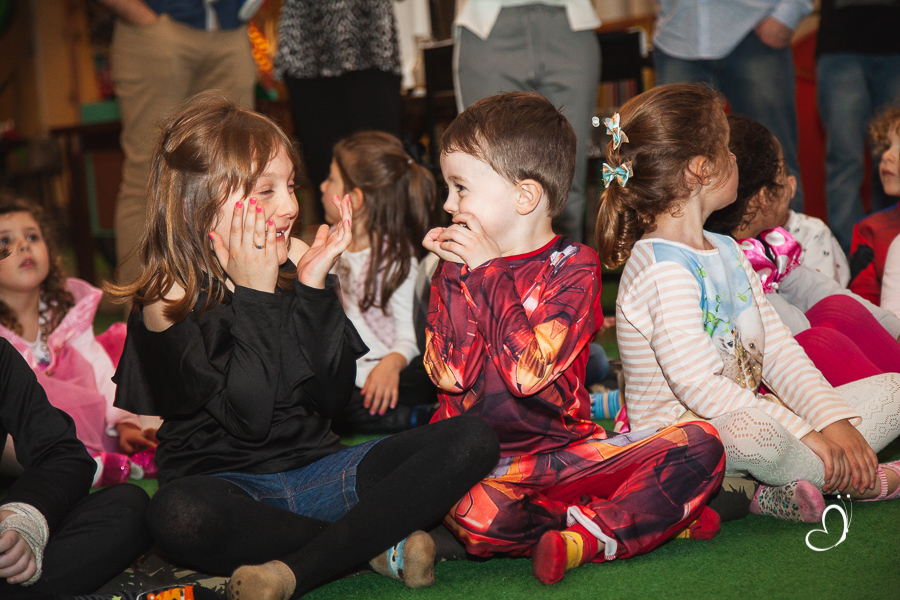 FOTOGRAFIA FESTA ANIVERSÁRIO INFANTIL SHOW DE MAGICA HAKUNA CAXIAS DO SUL