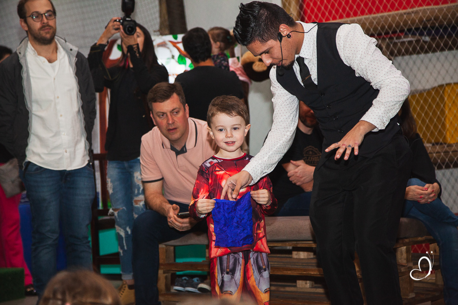 FOTOGRAFIA FESTA ANIVERSÁRIO INFANTIL SHOW DE MAGICA HAKUNA CAXIAS DO SUL