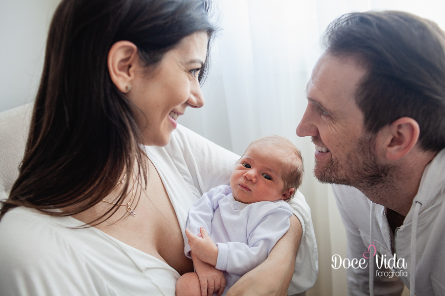 FOTO ENSAIO NEWBORN FAMILIA DOMICÍLIO LORENZO CAXIAS DO SUL