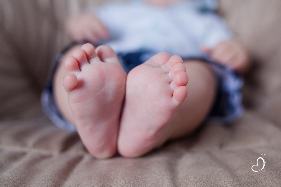 FOTO ENSAIO INFANTIL ACOMPANHAMENTO 4 MESES 
