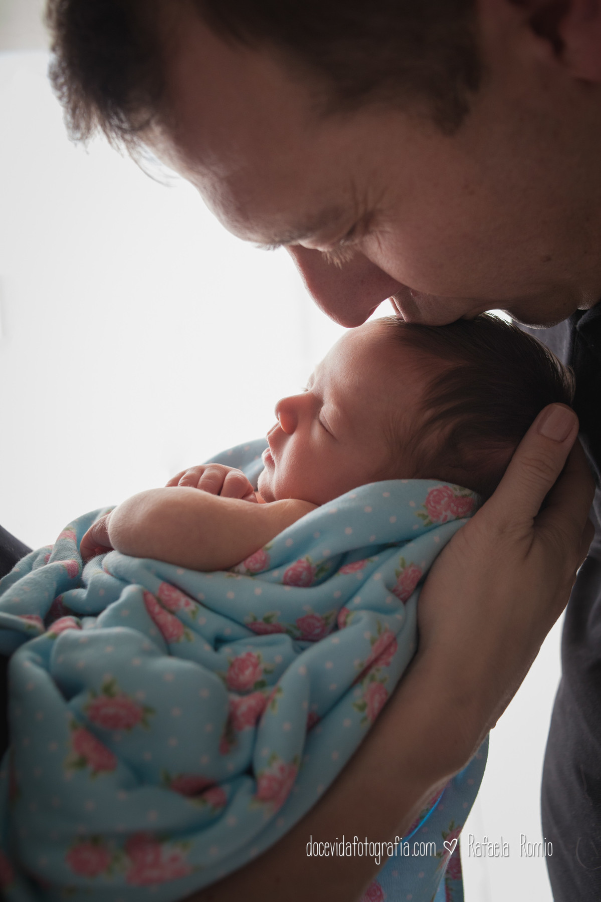 Pai e filha Ensaio Newborn lifestyle Caxias do SUL - RS