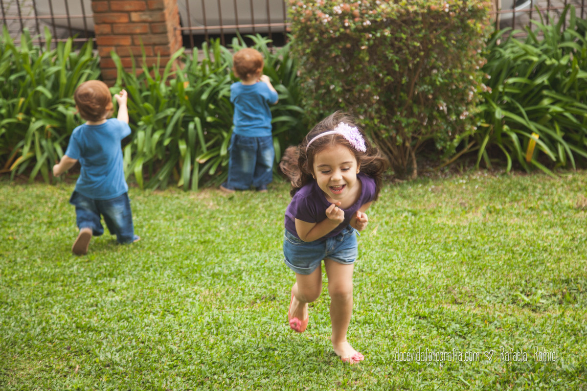 book fots familia crianças trigemeos