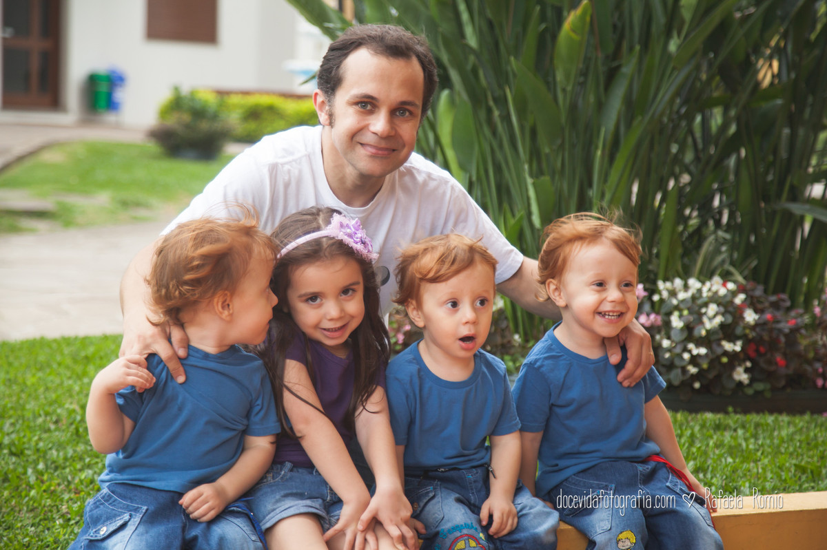 book fotografia familia crianças trigemeos