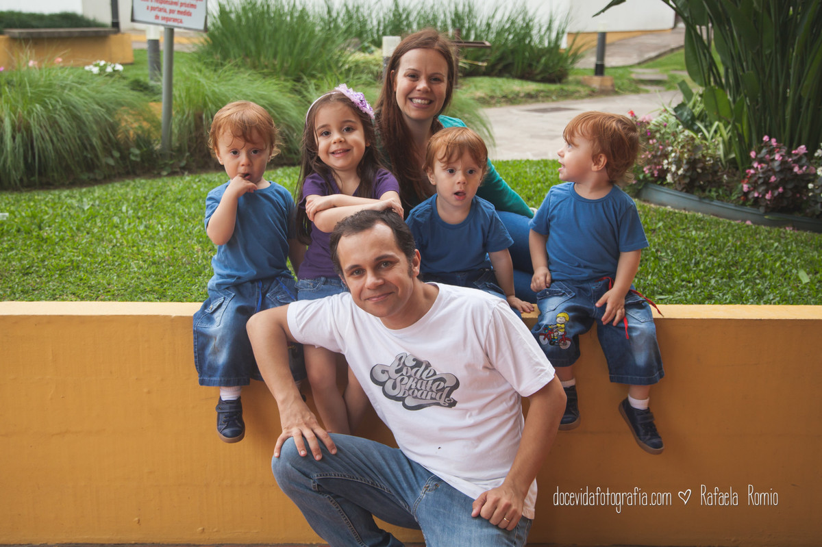 book fotografia familia crianças trigemeos