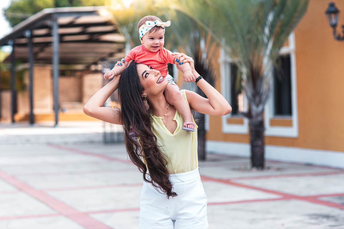 familia-book-retratos-ensaio familia-fotografia-engenhoca-filhas-mae-aquiraz