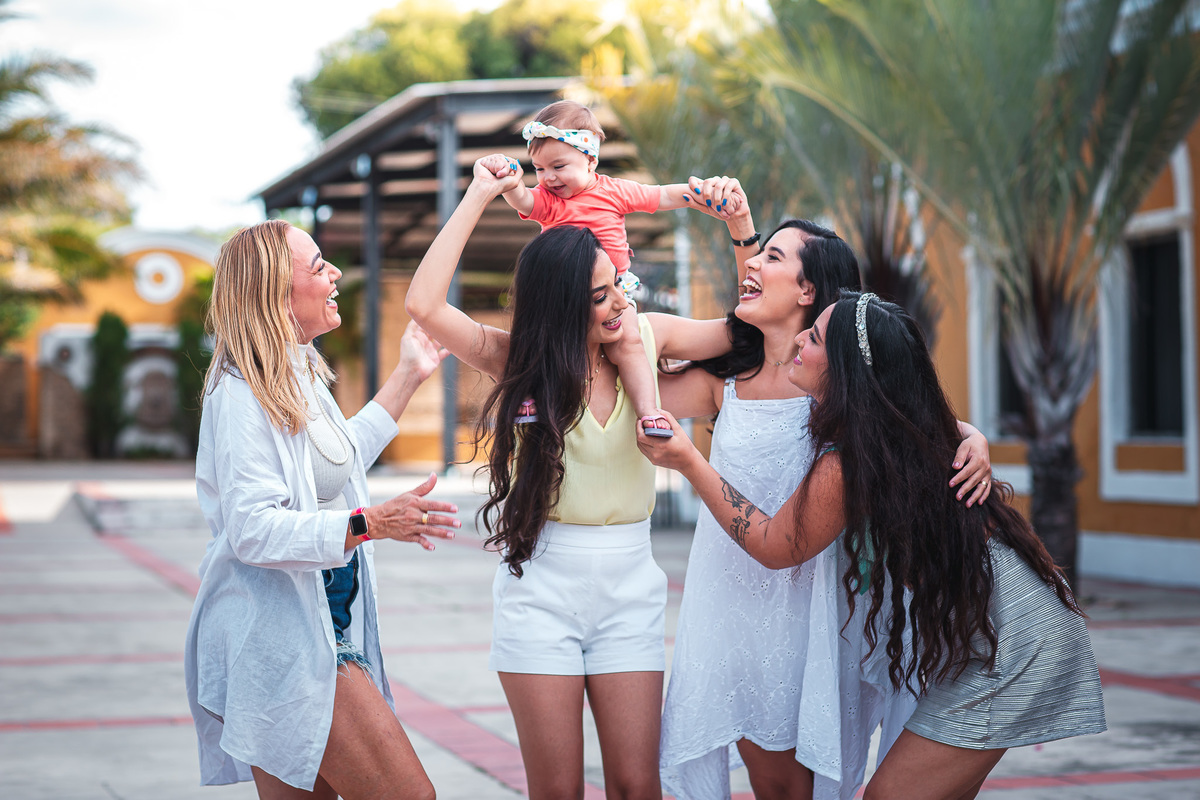 familia-book-retratos-ensaio familia-fotografia-engenhoca-filhas-mae-aquiraz