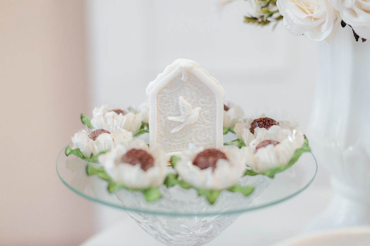 batizado-batismo-batismo de menina-igreja católica-igreja militar-mitra-fotografia de batismo-fotografo-familia