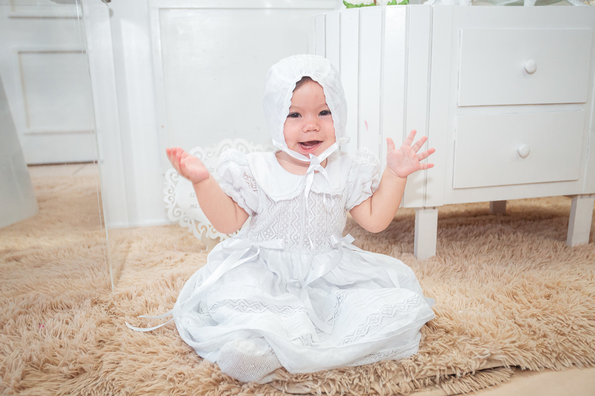 batizado-batismo-batismo de menina-igreja católica-igreja militar-mitra-fotografia de batismo-fotografo-familia-decoração batizado