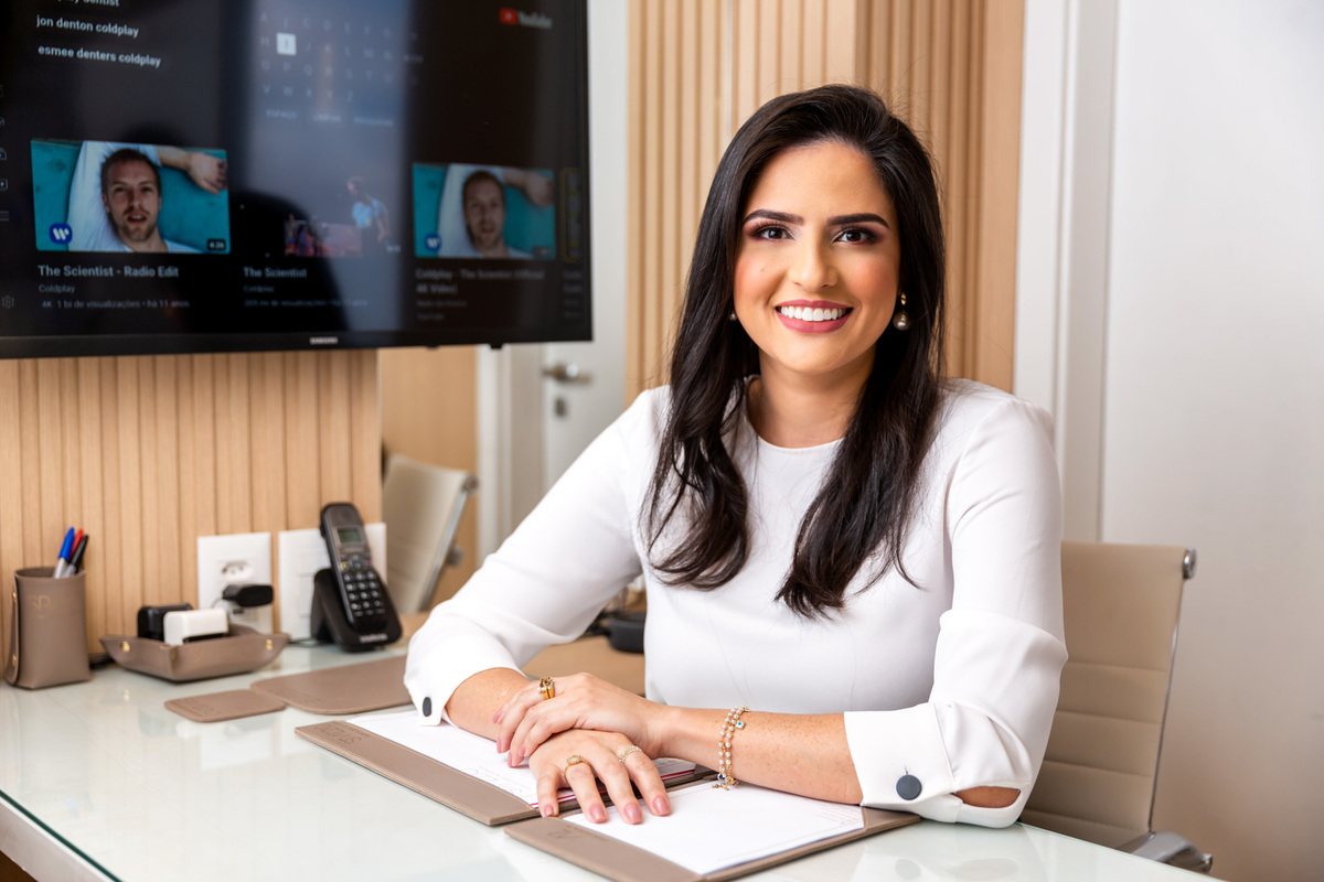 dentista-retratos corporativos-fotos profissionais-posicionamento-mercado-fotos-consultório dentista-clinica estética-doutora-odontologia