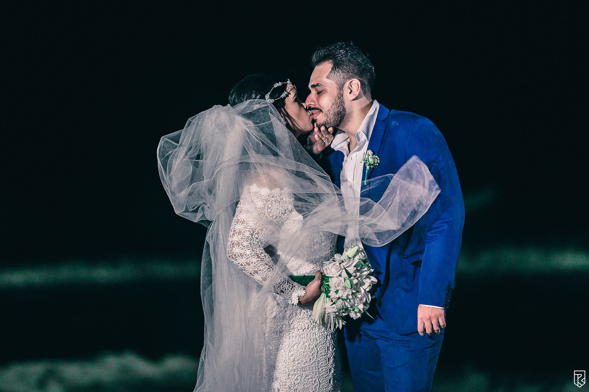 casamento-na-praia-do-futuro-ricardo-lima-fotografo-casamento-de-dia-barraca-gran-roya