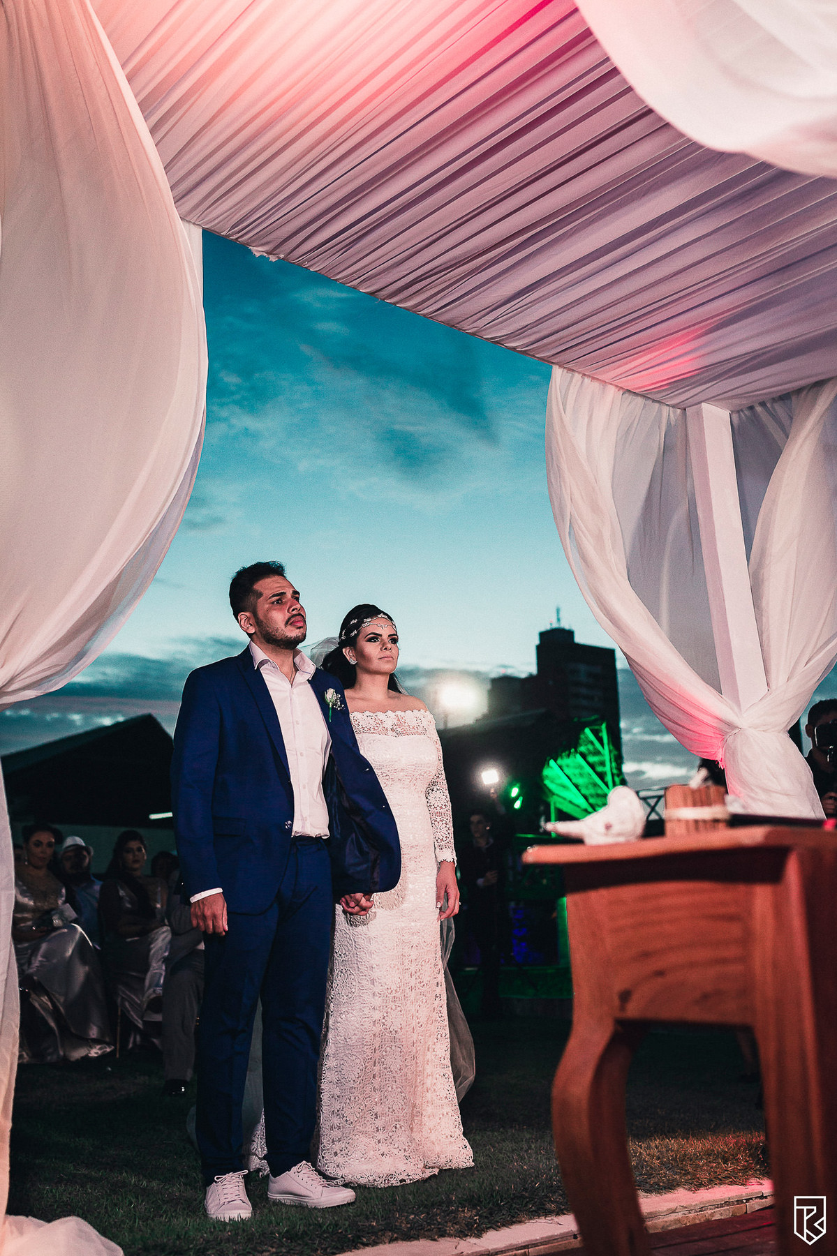 casamento-na-praia-do-futuro-ricardo-lima-fotografo-casamento-de-dia-barraca-gran-roya