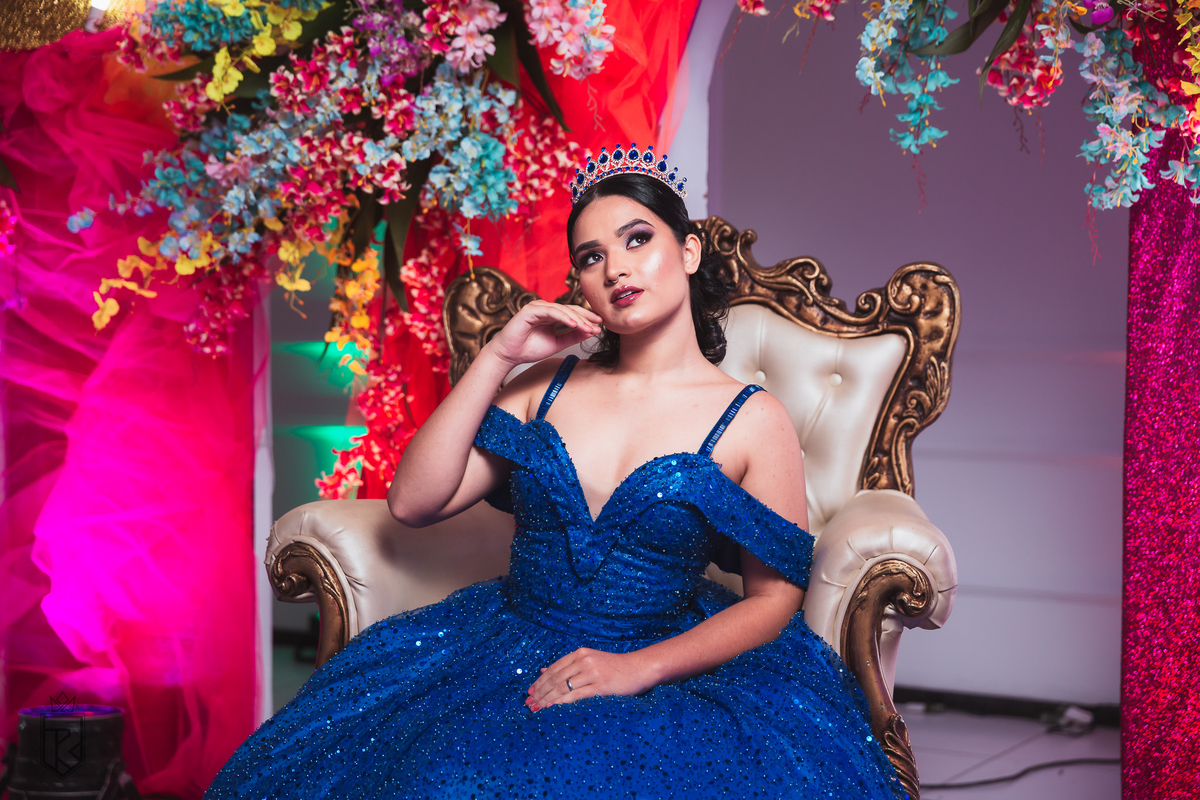 Festa de Debutante
Fotografia de Debutante
Ensaio de Debutante
Álbum de Debutante
Vestido de Debutante
Valores de Debutante
Decoração de Debutante
Músicas de Debutante
Convites de Debutante
Homenagem de Debutante
Festa de 15 anos
Pré-festa de Debutante
Ma