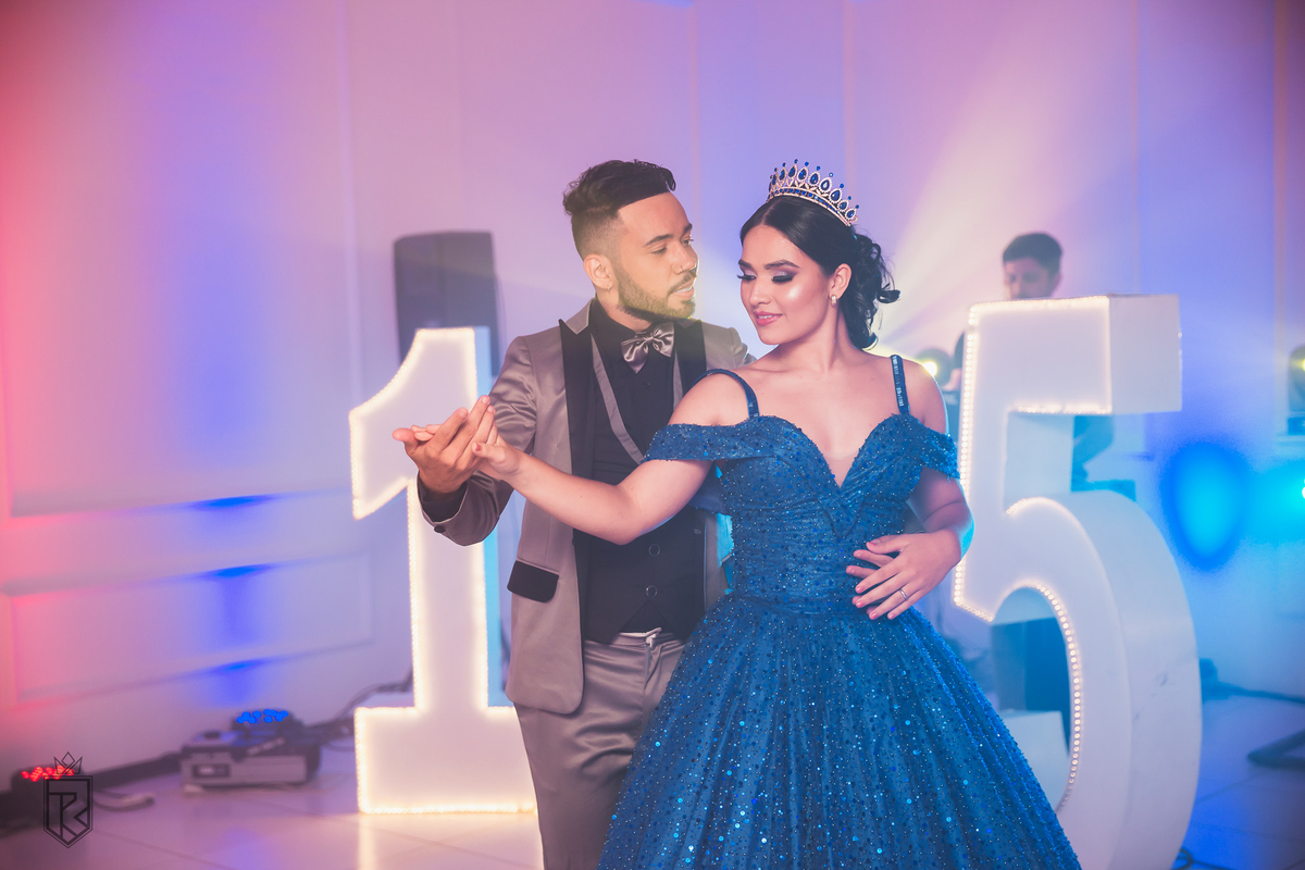 Festa de Debutante
Fotografia de Debutante
Ensaio de Debutante
Álbum de Debutante
Vestido de Debutante
Valores de Debutante
Decoração de Debutante
Músicas de Debutante
Convites de Debutante
Homenagem de Debutante
Festa de 15 anos
Pré-festa de Debutante
Ma