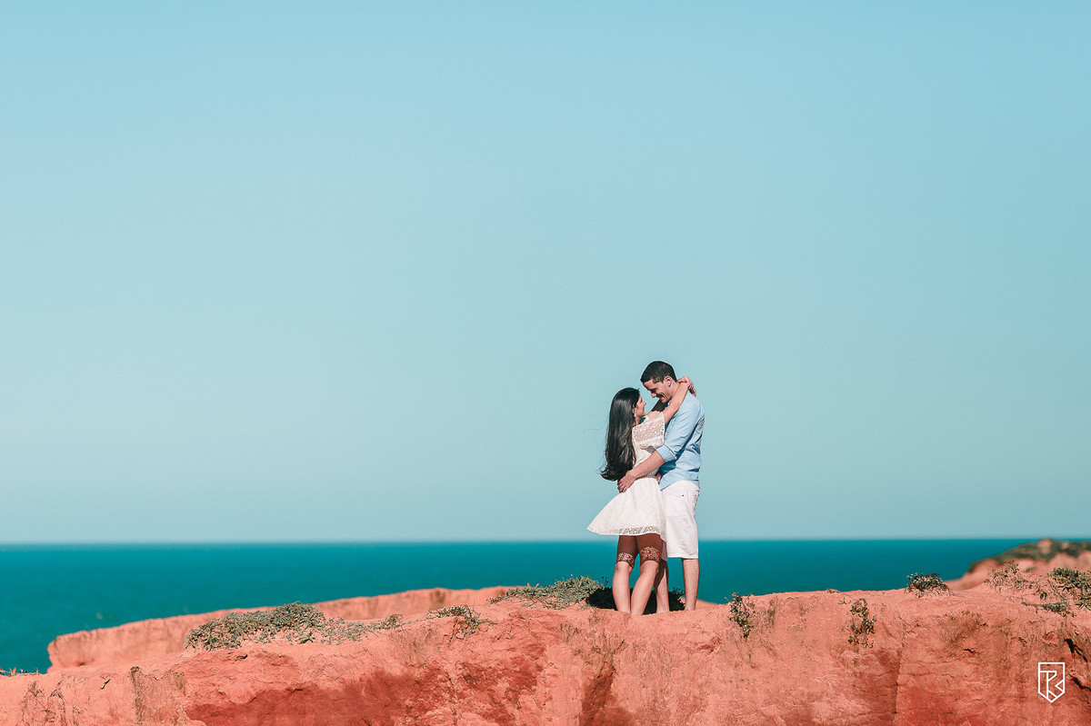 ensaio-de-casal-na-praia-de-morro-branco