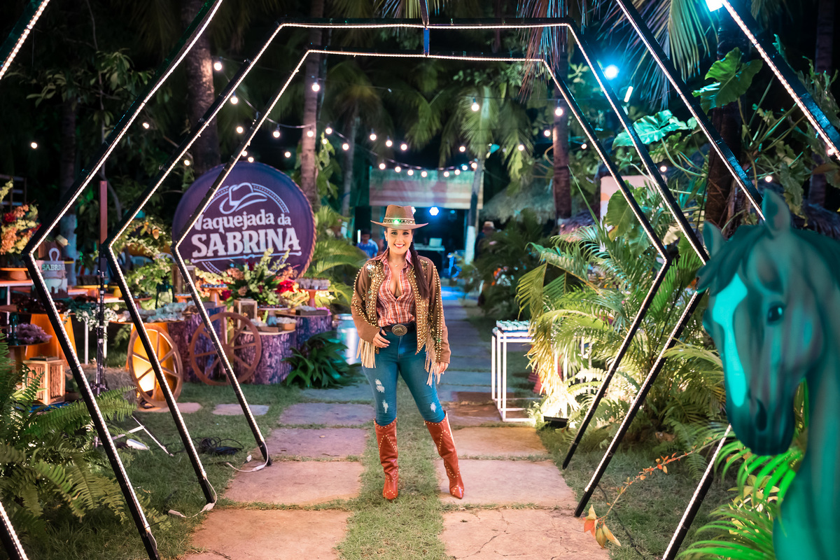 festa de aniversário-vaquejada-nordeste-espaço caras