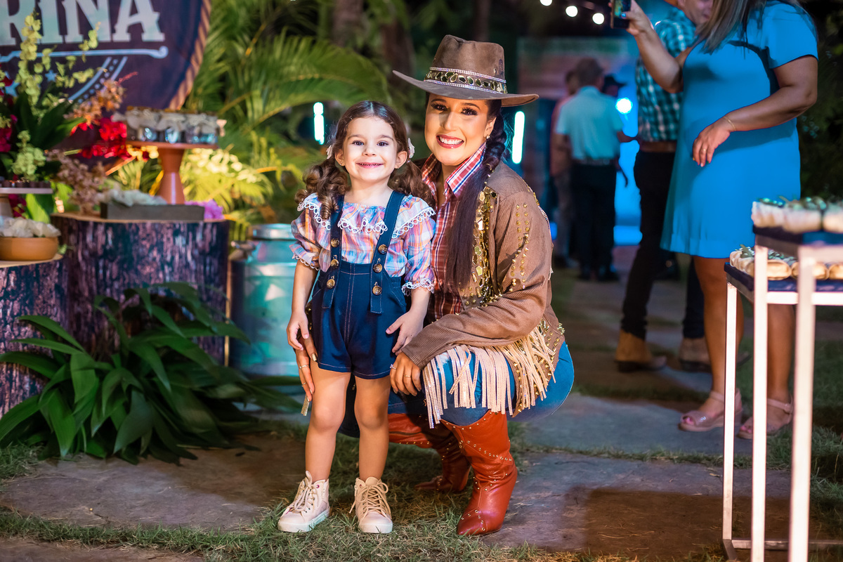 festa de aniversário-vaquejada-nordeste-espaço caras
