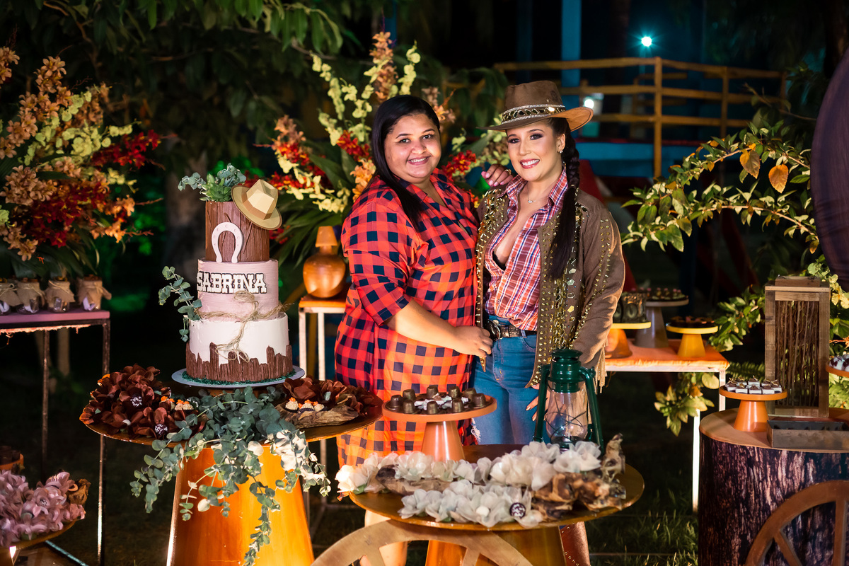 festa de aniversário-vaquejada-nordeste-espaço caras