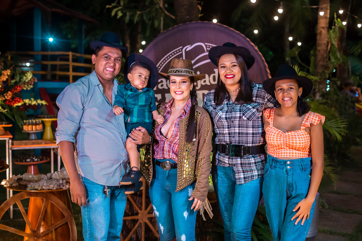 festa de aniversário-vaquejada-nordeste-espaço caras