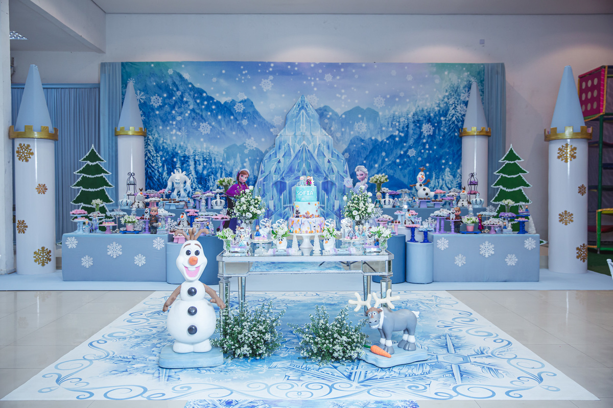 frozen-festa infantil-decoração-buffet-aniversário-1ano-dudabaluza-criança-olaf-congelante