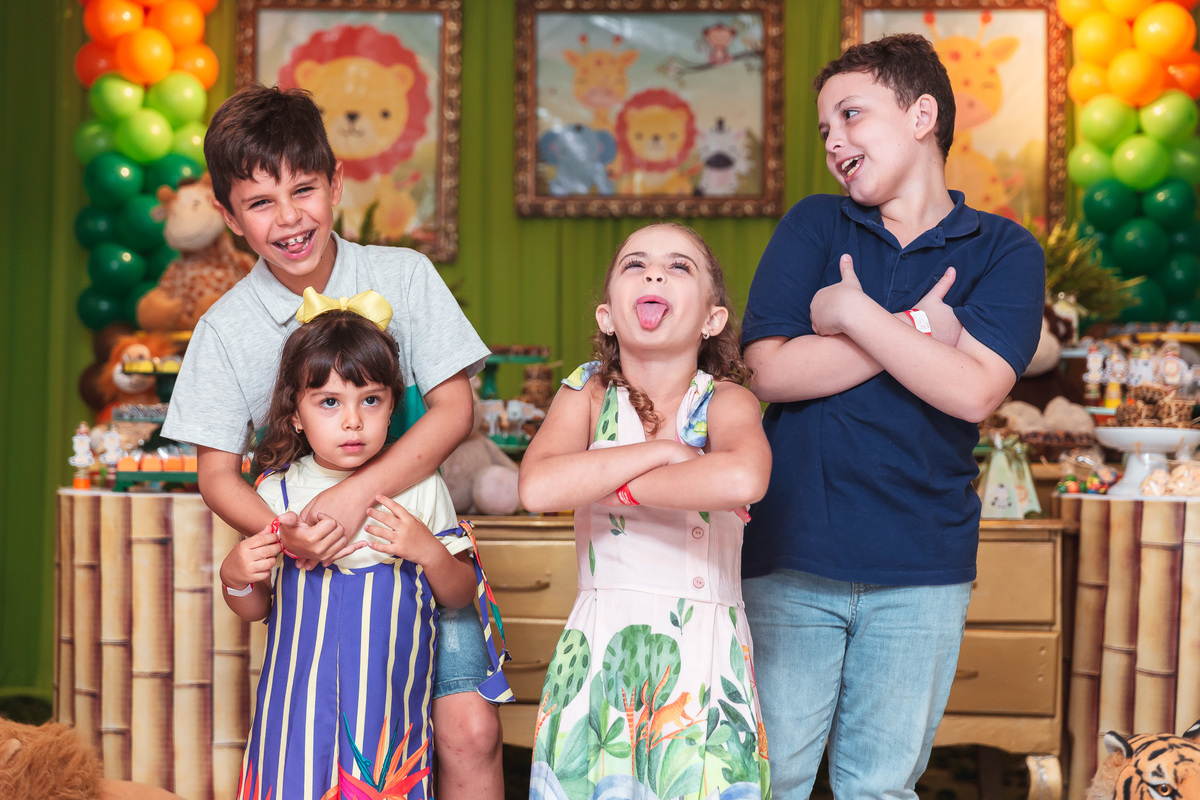 festa infantil-safari-plus buffet-criança-niver 1 ano-1 aninho