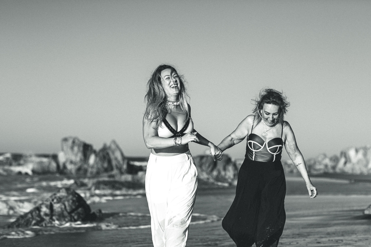 ensaio feminino-mae e filha-fotos familia-minas gerais-carmel charme-beleza feminina-fotografo ceara-aquiraz-praia