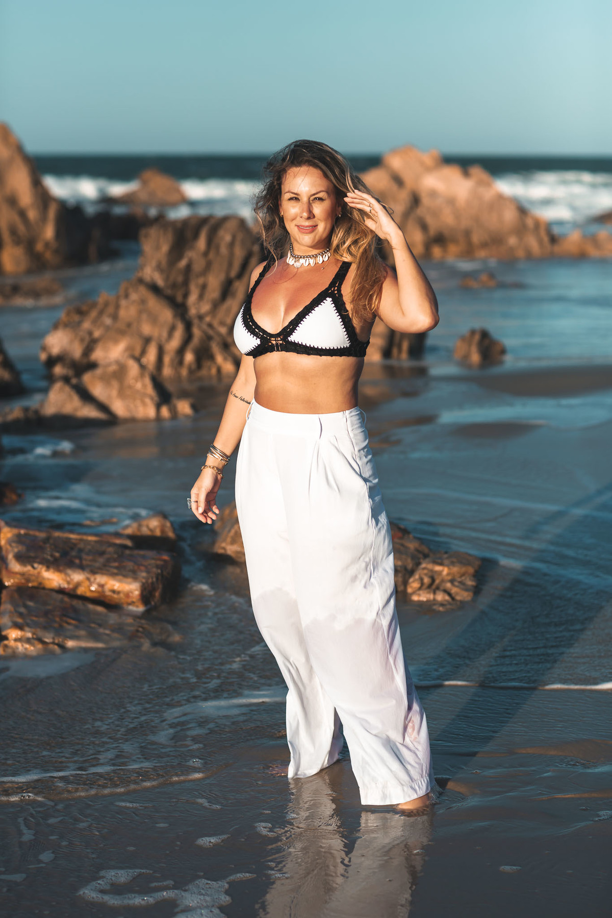 ensaio feminino-mae e filha-fotos familia-minas gerais-carmel charme-beleza feminina-fotografo ceara-aquiraz-praia