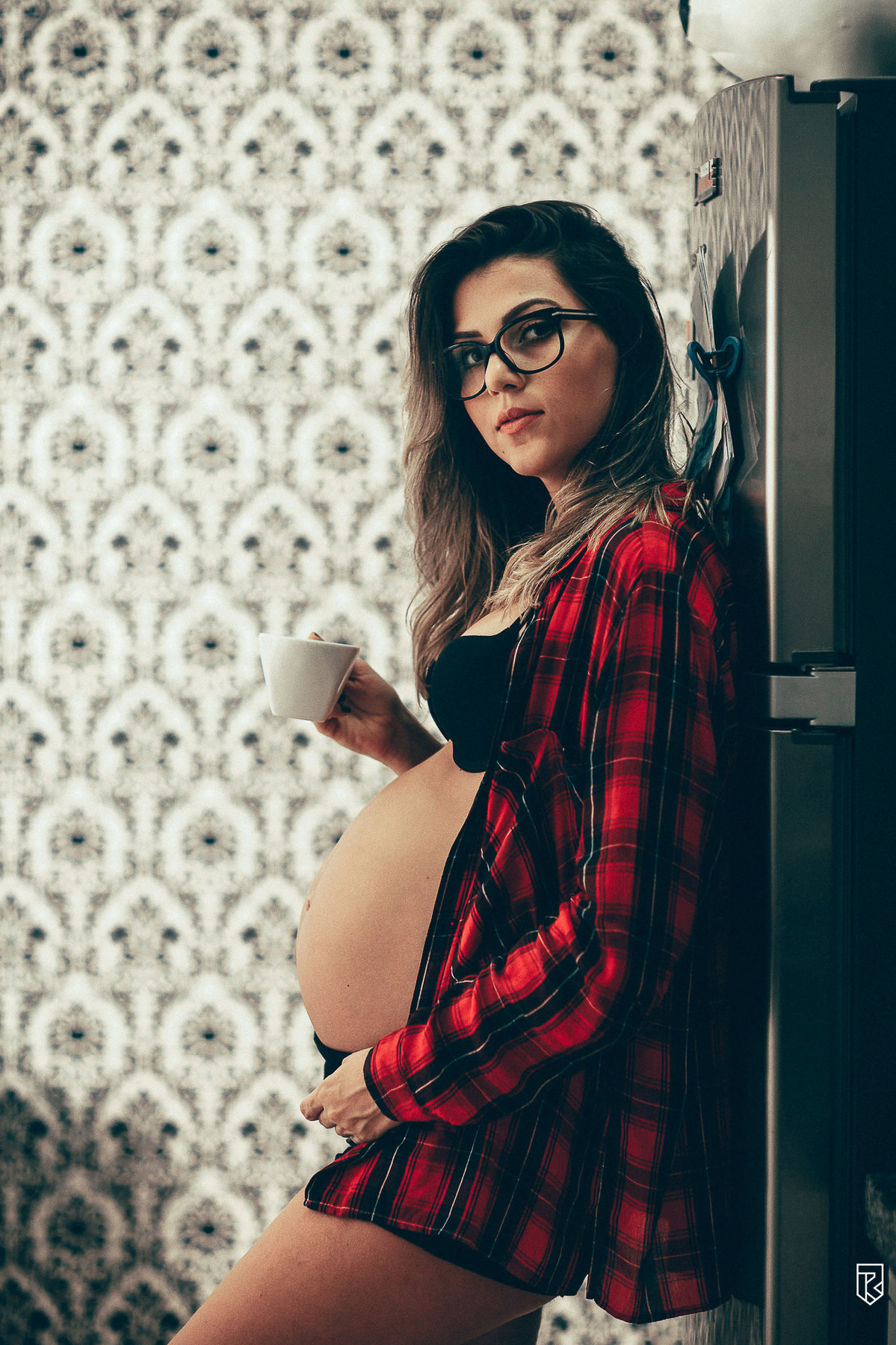 ensaio-gestante-dentro-de-casa-fotos-de-casal-ensaio-no-apartamento-fotografo-ricardo-lima