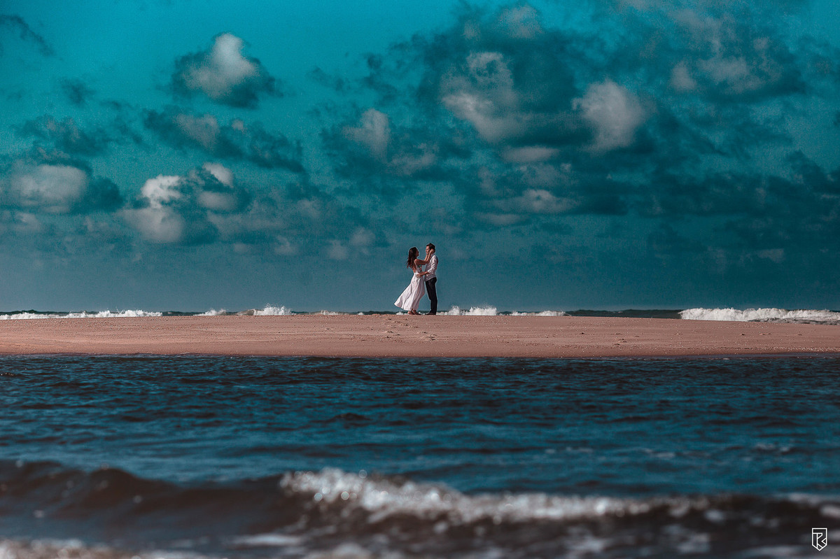 ensaio-casal-na-praia-cofeco-prainha-pré-wedding-e-session-ricardo-lima-fotografo-fortaleza-ceara-por-do-sol-casamento-na-praia