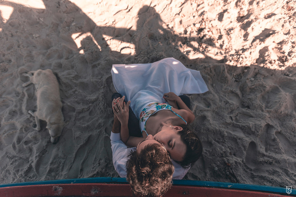 ensaio-casal-na-praia-cofeco-prainha-pré-wedding-e-session-ricardo-lima-fotografo-fortaleza-ceara-por-do-sol-casamento-na-praia