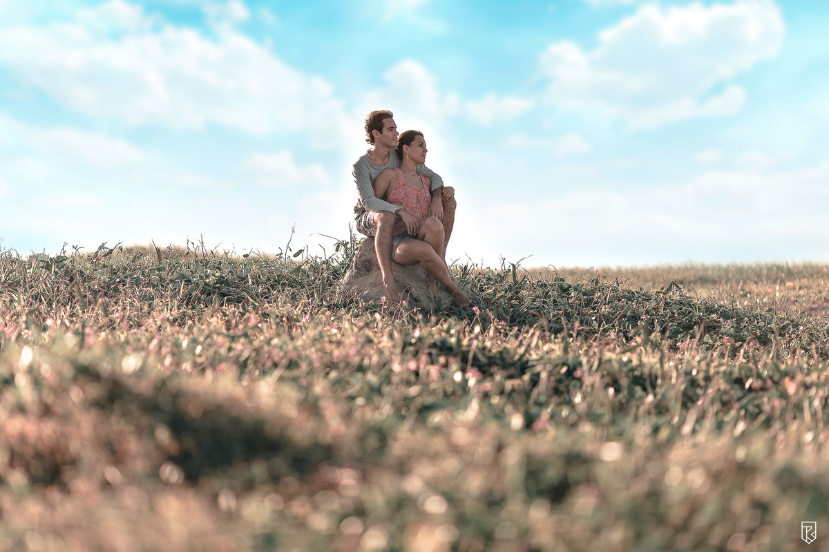 ensaio-casal-na-praia-cofeco-prainha-pré-wedding-e-session-ricardo-lima-fotografo-fortaleza-ceara-por-do-sol-casamento-na-praia