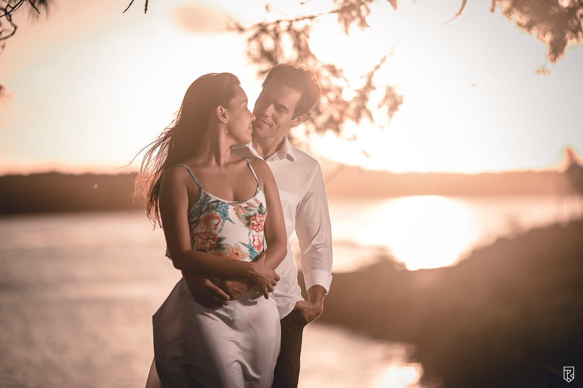ensaio-casal-na-praia-cofeco-prainha-pré-wedding-e-session-ricardo-lima-fotografo-fortaleza-ceara-por-do-sol-casamento-na-praia