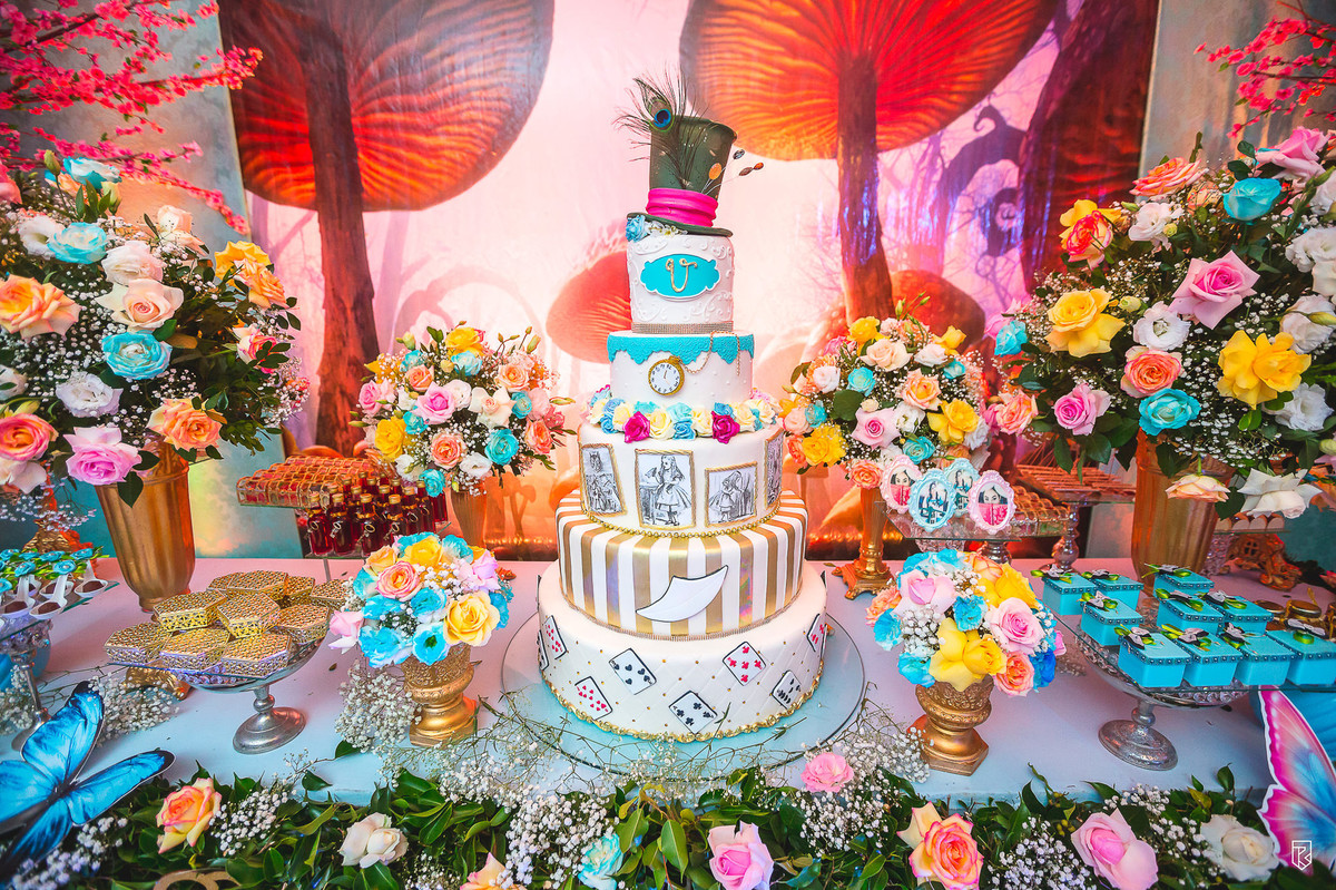 festa-debutante-15-anos-Vitória-Tomaz-tema-Alice-no-Pais-das-Maravilhas-Di-Gregorio_buffet-Ricardo-Lima-Fotógrafo-Fortaleza-ce