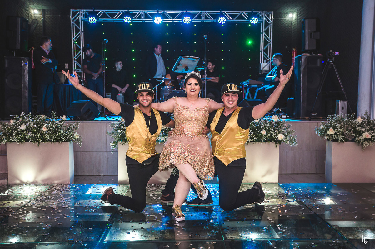 festa-debutante-15-anos-Vitória-Tomaz-tema-Alice-no-Pais-das-Maravilhas-Di-Gregorio_buffet-Ricardo-Lima-Fotógrafo-Fortaleza-ce