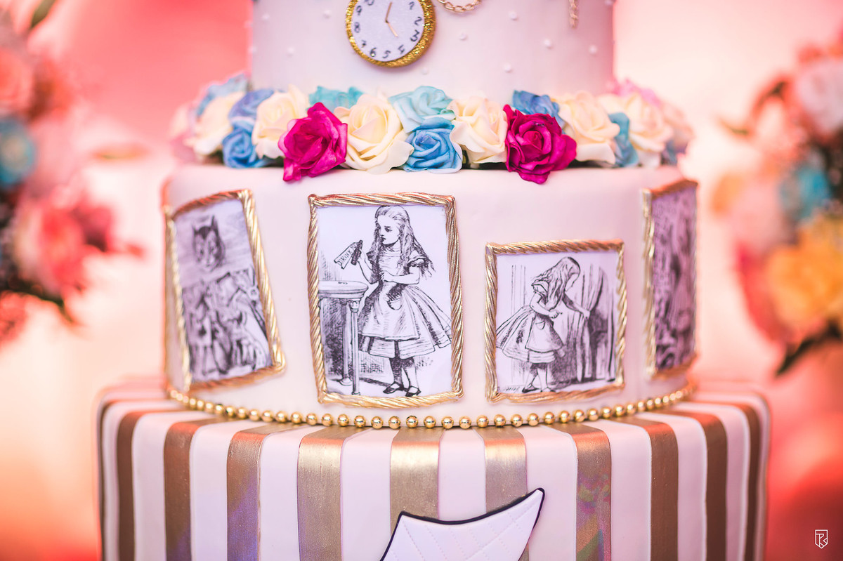 festa-debutante-15-anos-Vitória-Tomaz-tema-Alice-no-Pais-das-Maravilhas-Di-Gregorio_buffet-Ricardo-Lima-Fotógrafo-Fortaleza-ce