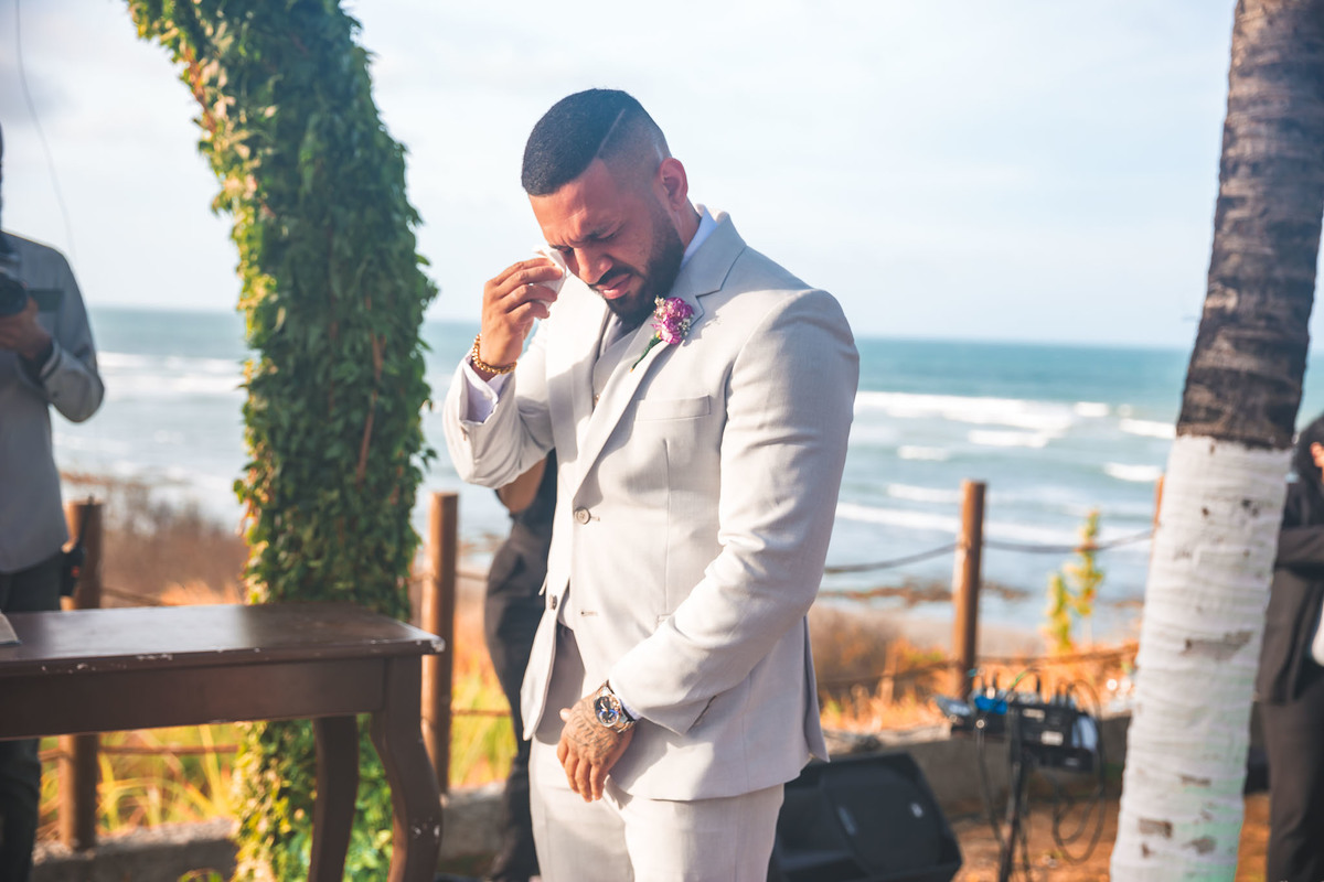 amor-casamento, Kelly e Alexandre-pôr do sol, Lounge Conceito-praia de Iparana, fotografia de casamento-amor, cumplicidade-emocionante, momento especial-troca de votos, preparativos-gestos de carinho, atmosfera mágica-intimidade, romance-felicidade