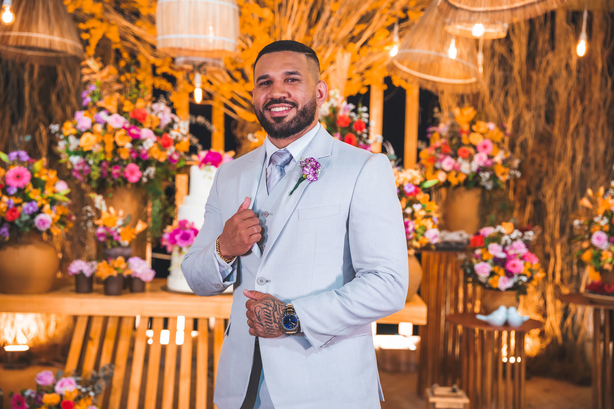 amor-casamento, Kelly e Alexandre-pôr do sol, Lounge Conceito-praia de Iparana, fotografia de casamento-amor, cumplicidade-emocionante, momento especial-troca de votos, preparativos-gestos de carinho, atmosfera mágica-intimidade, romance-felicidade