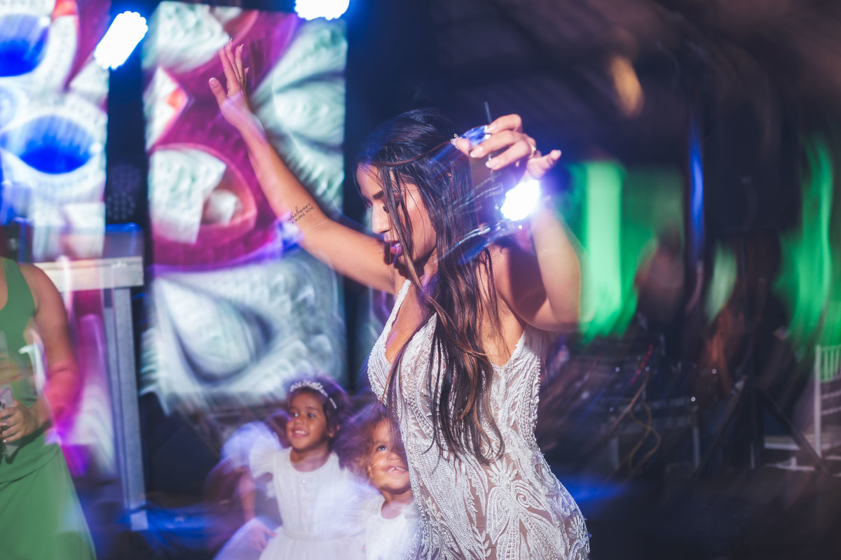 amor-casamento, Kelly e Alexandre-pôr do sol, Lounge Conceito-praia de Iparana, fotografia de casamento-amor, cumplicidade-emocionante, momento especial-troca de votos, preparativos-gestos de carinho, atmosfera mágica-intimidade, romance-felicidade