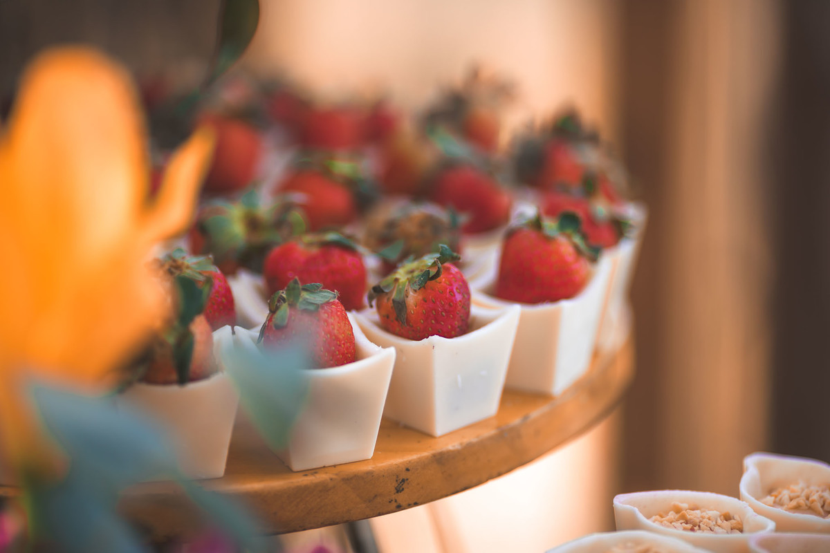 amor-casamento, Kelly e Alexandre-pôr do sol, Lounge Conceito-praia de Iparana, fotografia de casamento-amor, cumplicidade-emocionante, momento especial-troca de votos, preparativos-gestos de carinho, atmosfera mágica-intimidade, romance-felicidade