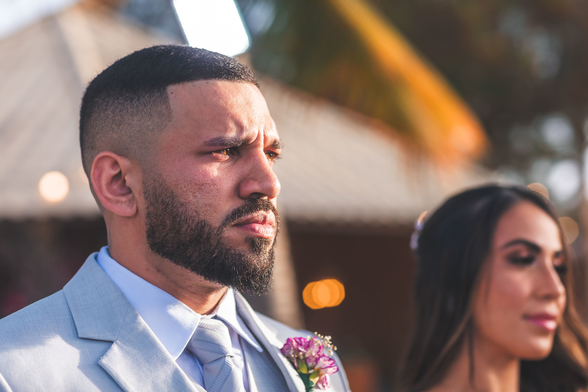 amor-casamento, Kelly e Alexandre-pôr do sol, Lounge Conceito-praia de Iparana, fotografia de casamento-amor, cumplicidade-emocionante, momento especial-troca de votos, preparativos-gestos de carinho, atmosfera mágica-intimidade, romance-felicidade