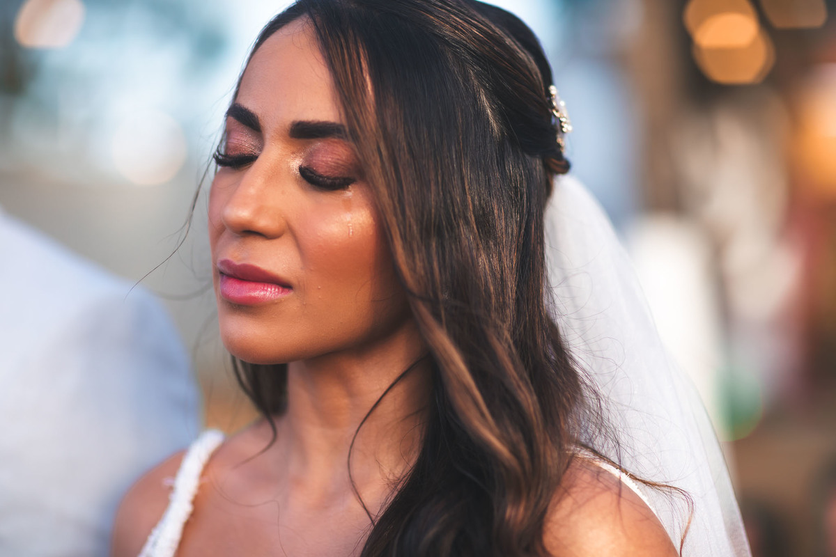 amor-casamento, Kelly e Alexandre-pôr do sol, Lounge Conceito-praia de Iparana, fotografia de casamento-amor, cumplicidade-emocionante, momento especial-troca de votos, preparativos-gestos de carinho, atmosfera mágica-intimidade, romance-felicidade