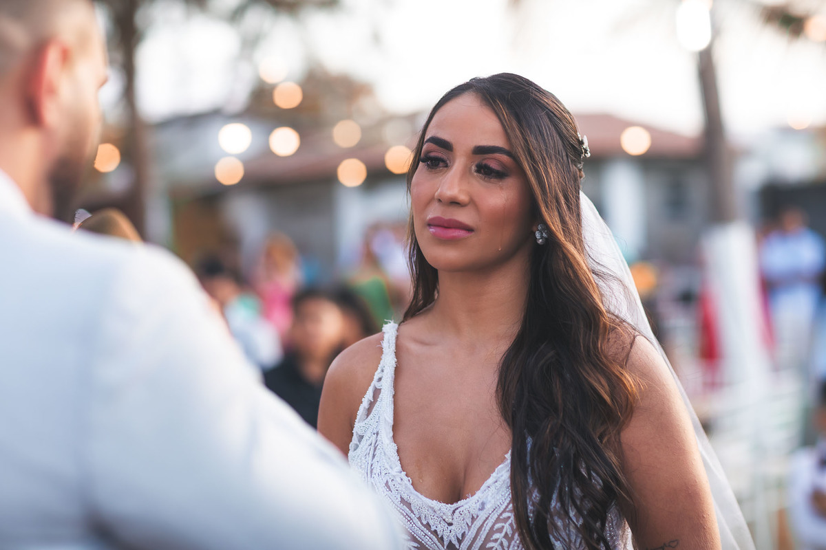 amor-casamento, Kelly e Alexandre-pôr do sol, Lounge Conceito-praia de Iparana, fotografia de casamento-amor, cumplicidade-emocionante, momento especial-troca de votos, preparativos-gestos de carinho, atmosfera mágica-intimidade, romance-felicidade