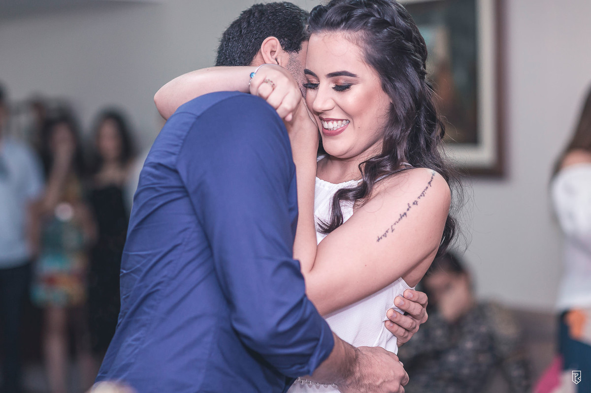 casamento-civil-cartório-mucuripe-fortaleza-ce-ricardo-lima-fotografo-de-casamentos-bolo-de-casament0-vestido-da-noiva-recepção-de-casamento