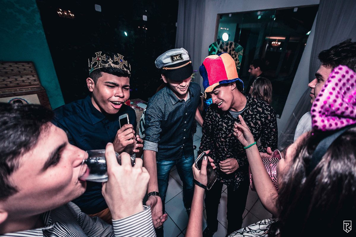 festa-15-anos-debutante-Camila-buffet-vestido-bolo-fotografia-Ricardo-Lima-Fotografo