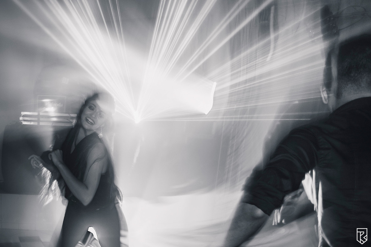 festa-15-anos-debutante-Camila-buffet-vestido-bolo-fotografia-Ricardo-Lima-Fotografo