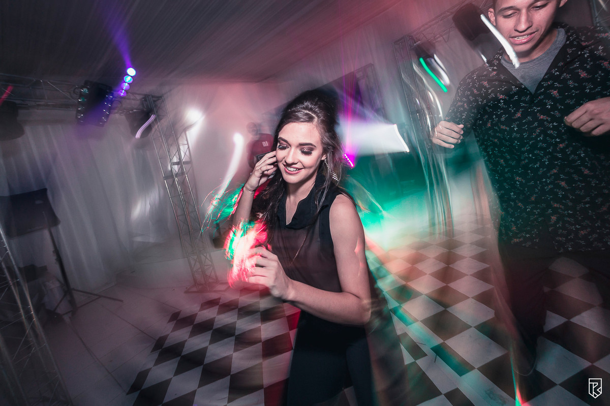 festa-15-anos-debutante-Camila-buffet-vestido-bolo-fotografia-Ricardo-Lima-Fotografo