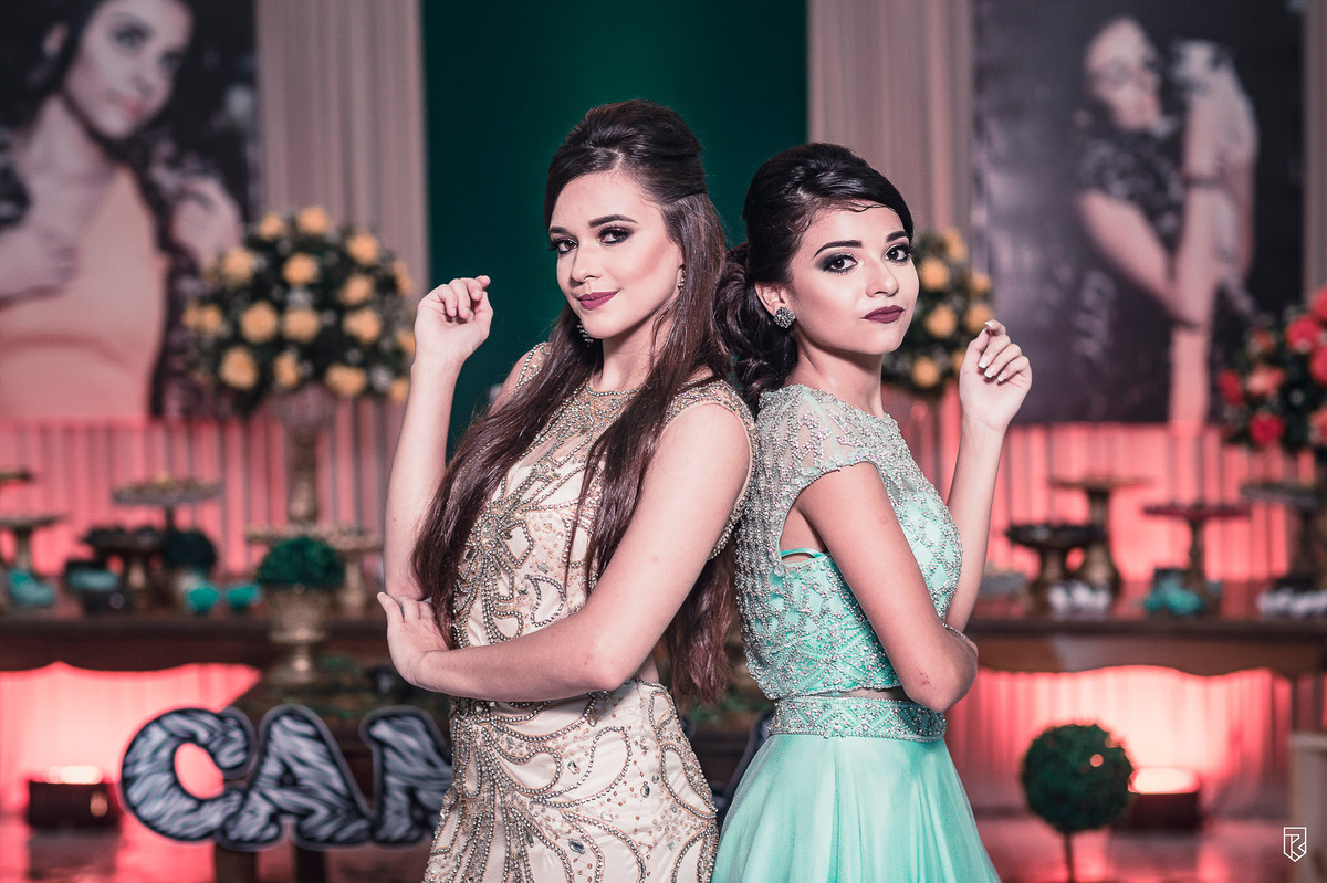 festa-15-anos-debutante-Camila-buffet-vestido-bolo-fotografia-Ricardo-Lima-Fotografo