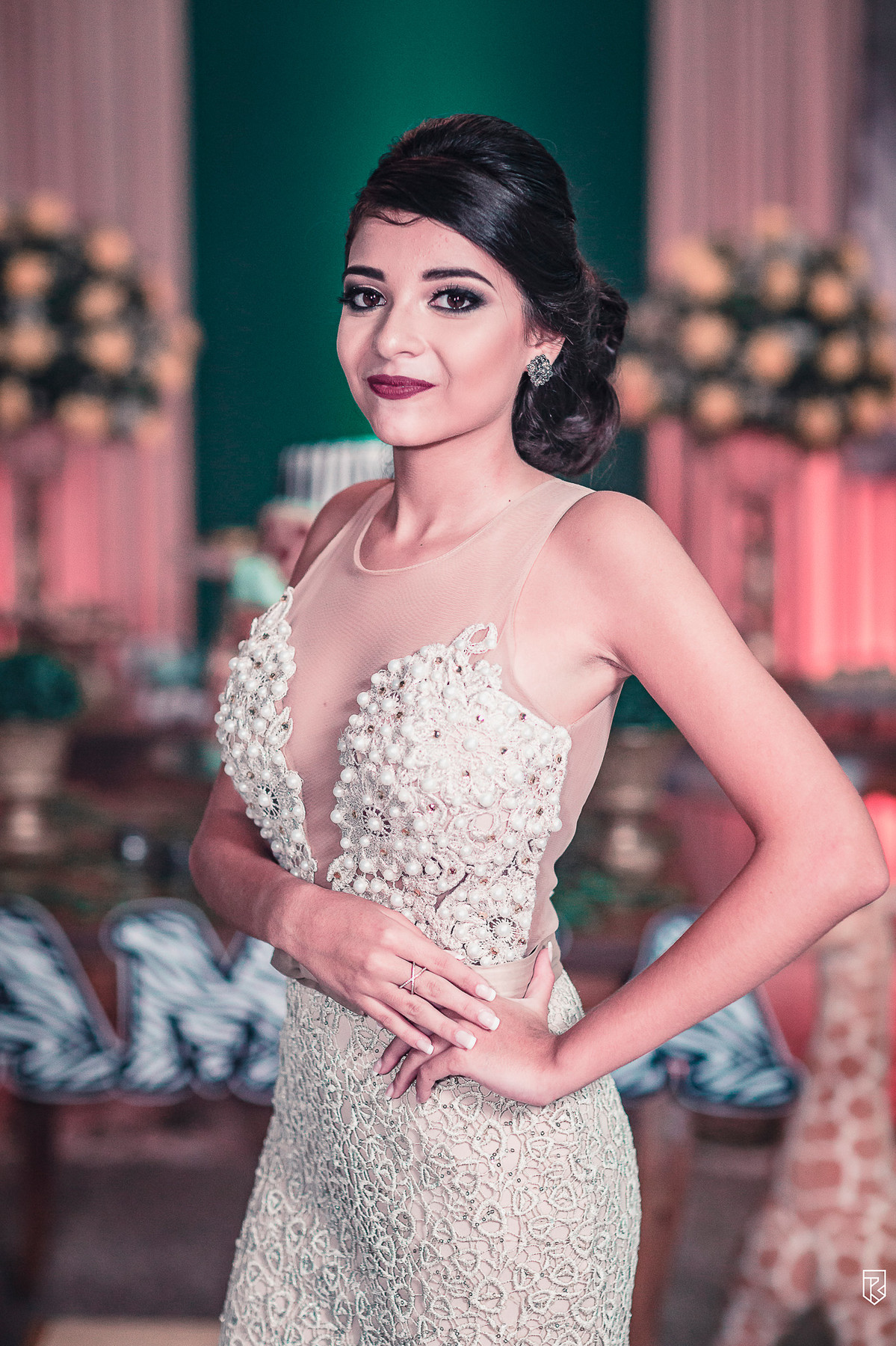 festa-15-anos-debutante-Camila-buffet-vestido-bolo-fotografia-Ricardo-Lima-Fotografo