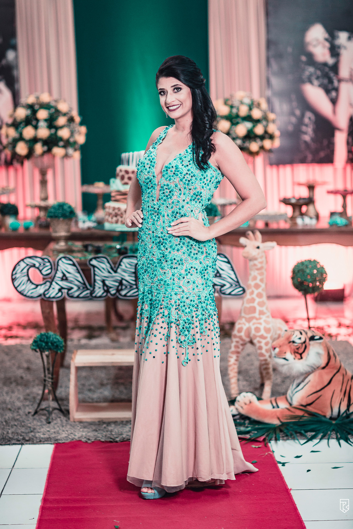 festa-15-anos-debutante-Camila-buffet-vestido-bolo-fotografia-Ricardo-Lima-Fotografo