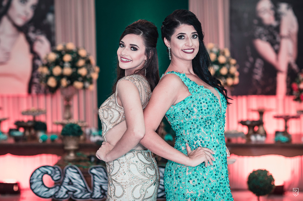 festa-15-anos-debutante-Camila-buffet-vestido-bolo-fotografia-Ricardo-Lima-Fotografo