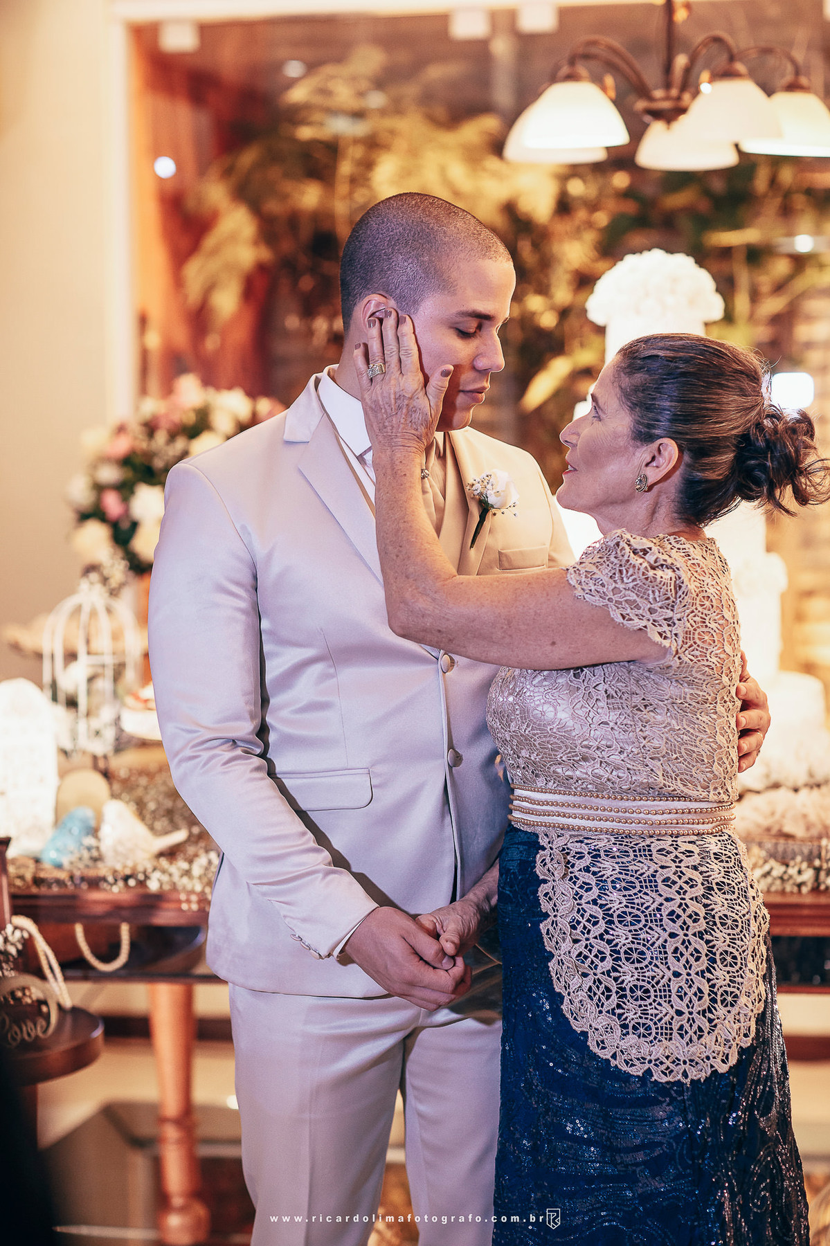 casamento-religioso-jonathan-rebecca-making-of-noiva-noivo-votos-festa-buffet-fotos-wedding-ricardo-lima-fotografo